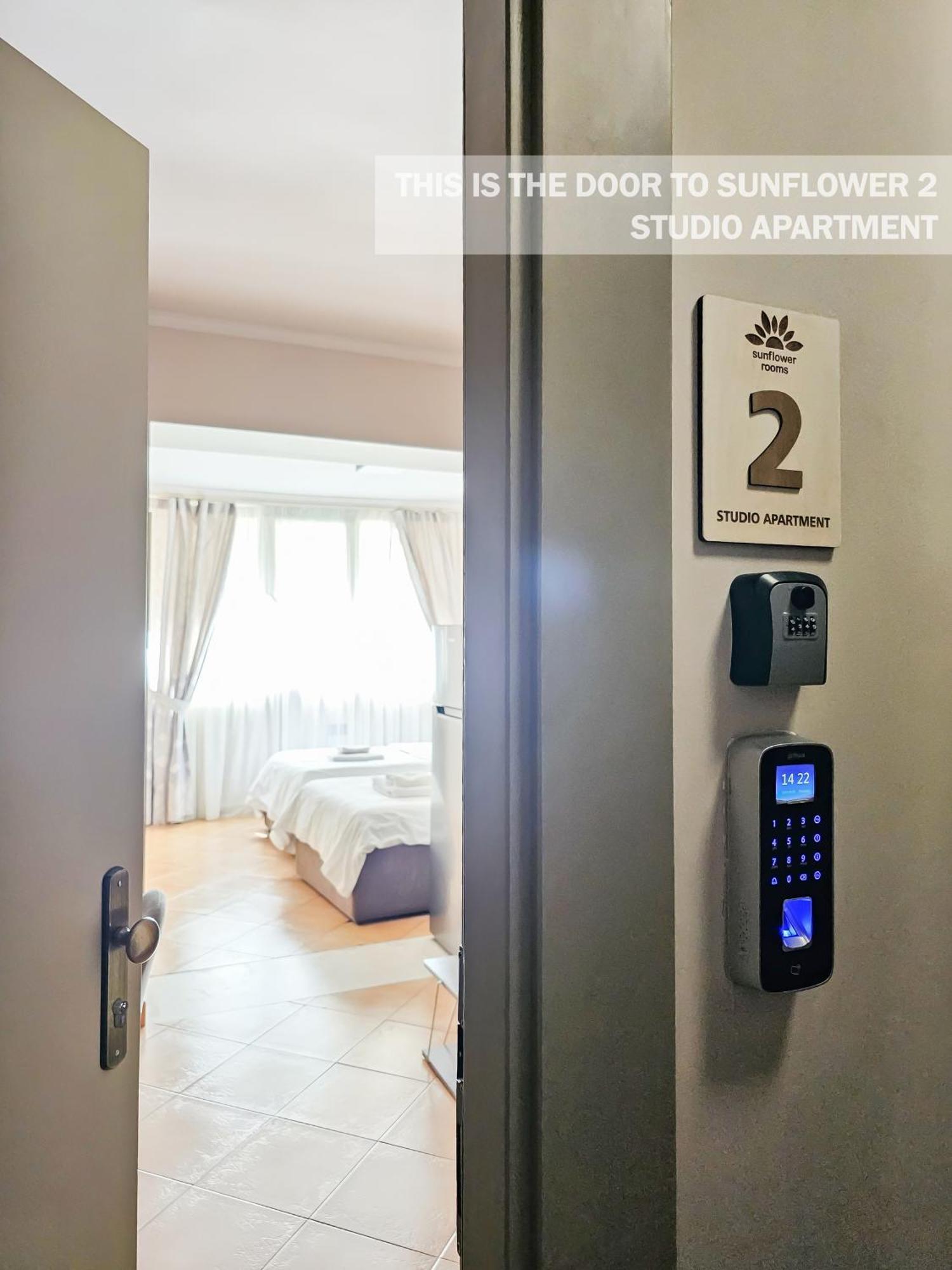 טיראנה Sunflower Rooms מראה חיצוני תמונה